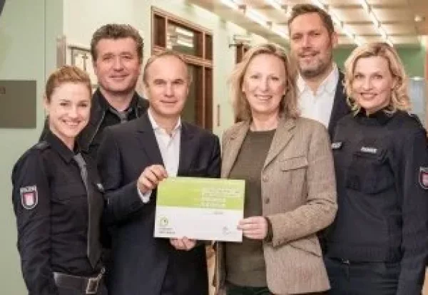 NOTRUF HAFENKANTE erhält ‚Grünen Drehpass‘