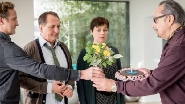 Sendetermin „Die Insassen“: Tragikomödie mit Wolfgang Stumph, Maximilian Brückner, Jule Ronstedt, Thomas Kügel u.a. in den Hauptrollen