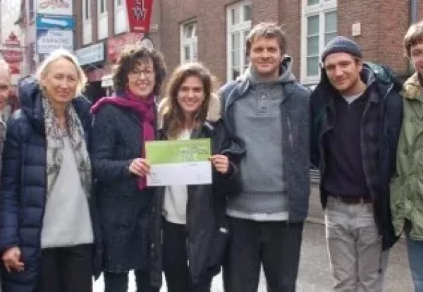 Nachhaltige Kino-Dreharbeiten: SIMPEL mit dem „Grünen Drehpass“ ausgezeichnet