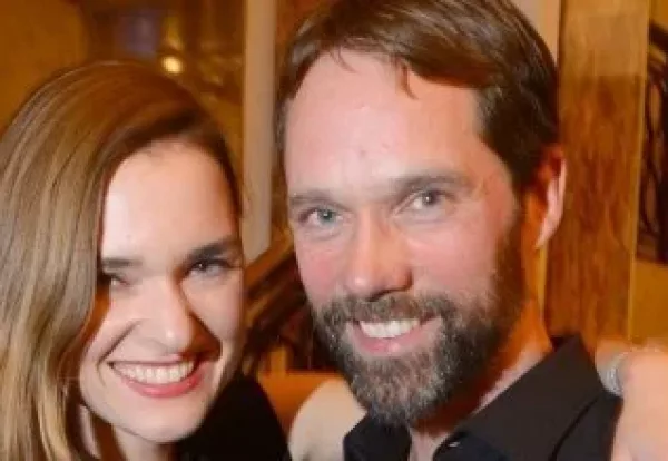 Große Freude bei NOTRUF HAFENKANTE Matthias Schloo als „Coolster Kommissar 2016“ ausgezeichnet