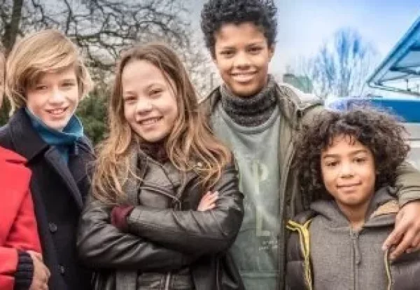 DIE PFEFFERKÖRNER: Neue Generation junger Detektive steht in Hamburg vor der Kamera