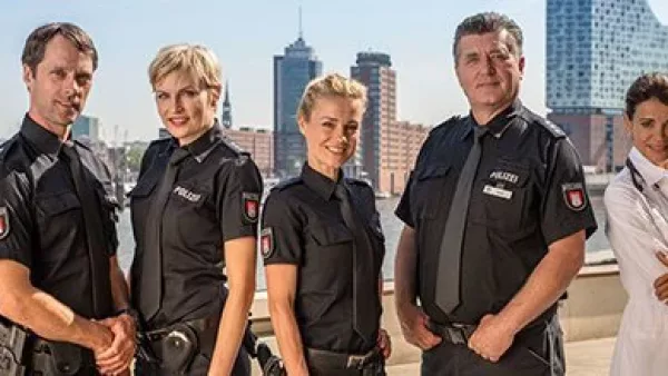 Programmhinweis: Staffelstart mit neuen Folgen der ZDF-Serie NOTRUF HAFENKANTE