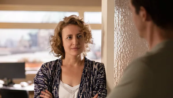 71. Berlinale: Silberner Bär für Maren Eggert in ICH BIN DEIN MENSCH von Maria Schrader