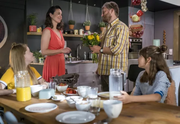 Die Folge PFEFFERSPRAY-LÜGE der PFEFFERKÖRNER ist für den GOLDENEN SPATZ 2021 nominiert