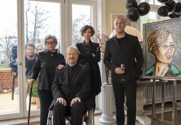 WER EINMAL STIRBT DEM GLAUBT MAN NICHT