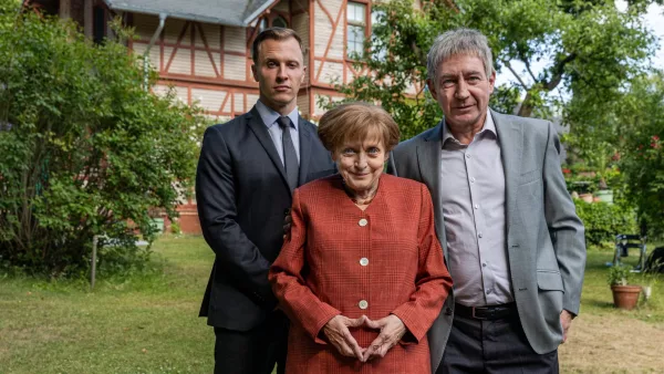 Drehende von David Safiers Bestseller-Roman-Verfilmung MISS MERKEL – MORD IN DER UCKERMARK für RTL