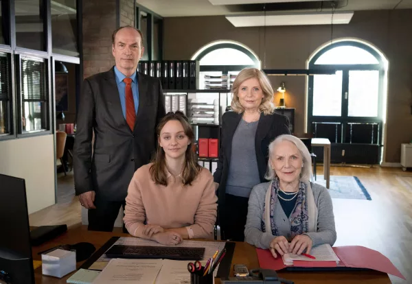 KANZLEI schlägt Fußball und steigert Marktanteil auf Rekordniveau