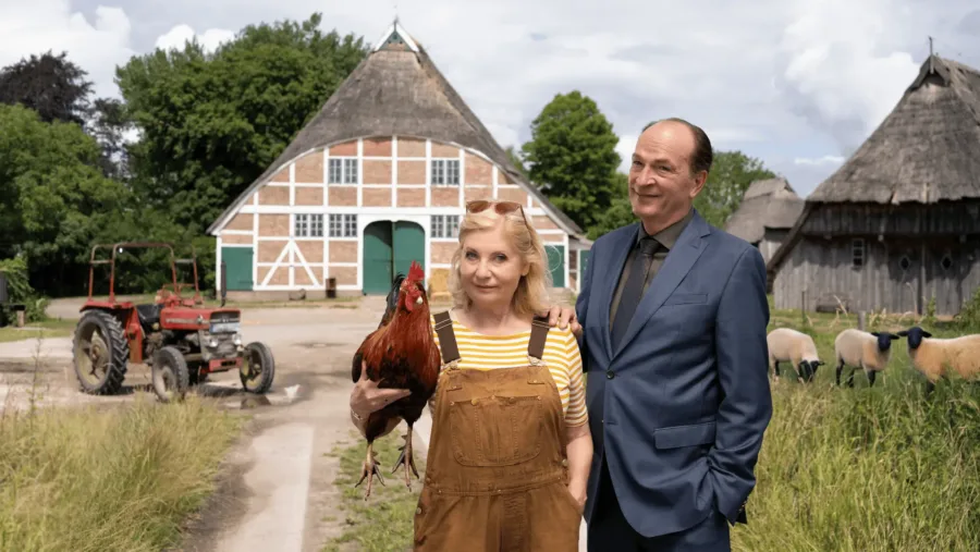 Neuer 90-Minüter DIE KANZLEI: WEITES LAND mit Sabine Postel und Herbert Knaup im Ersten