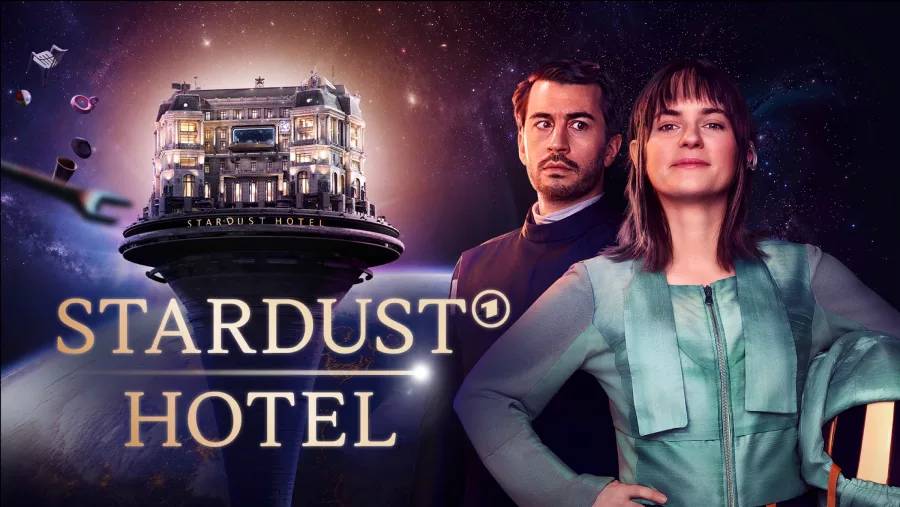 Galaktische Romanze: Siebenteilige ARD-Serie im Weltall STARDUST HOTEL mit Vanessa Loibl, David Brizzi und der Stimme von Detlev Buck